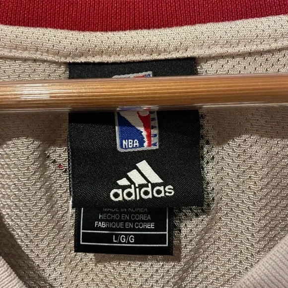 Chris Bosh Signed NBA-Adidas All Star 2007 East Jersey ~ Las Vegas All Star - Picture 10 of 13